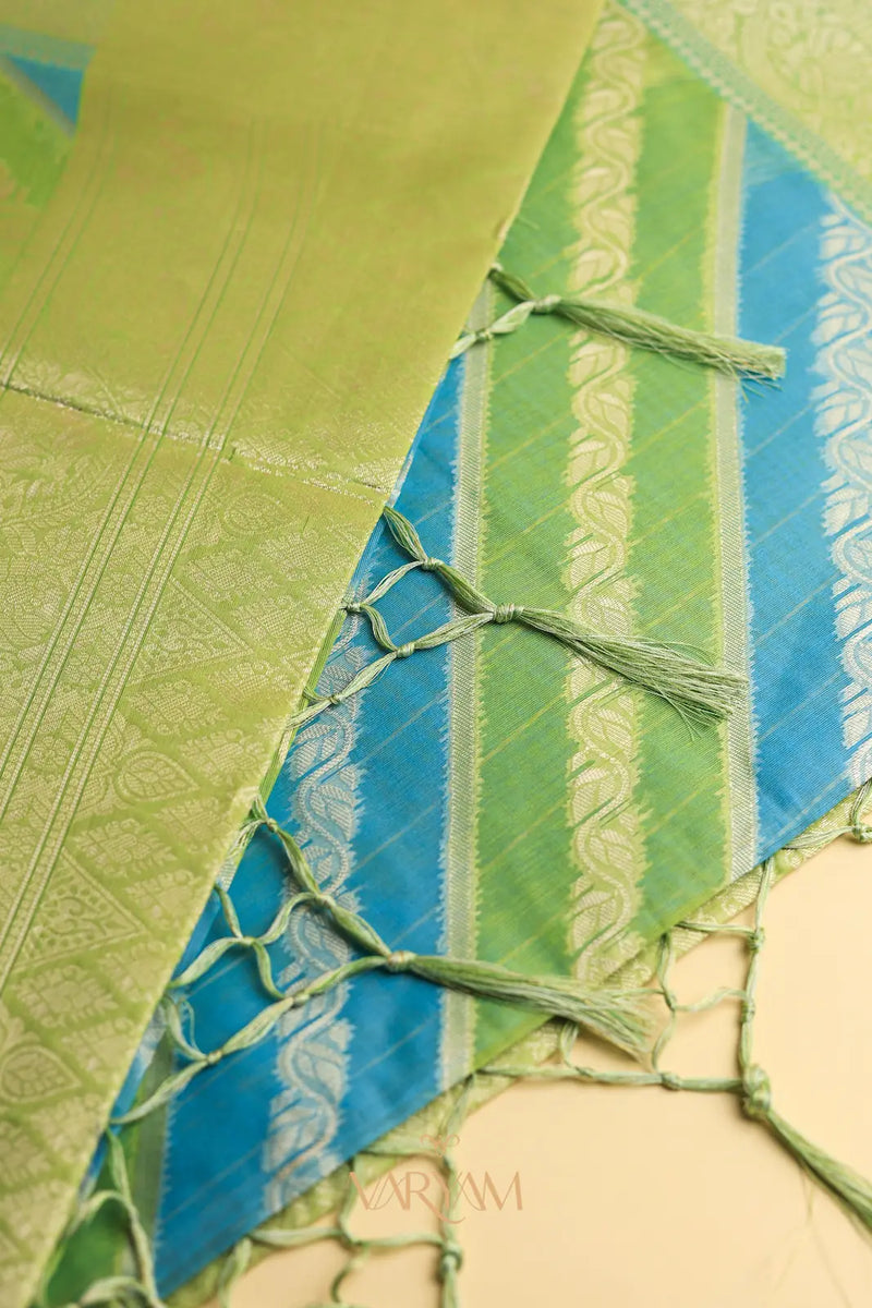 Kaaya Cotton Green Blue Saree