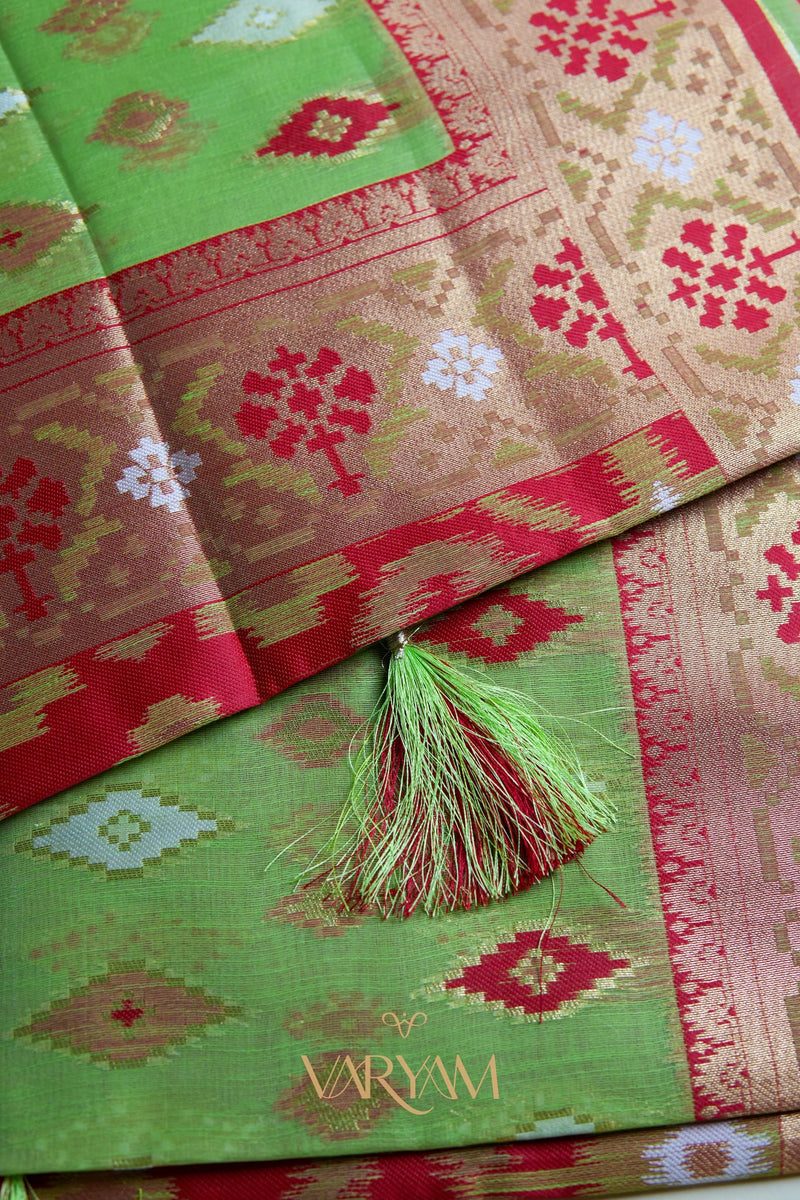 Monalisa Linen Green Saree