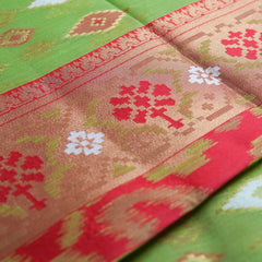 Monalisa Linen Green Saree