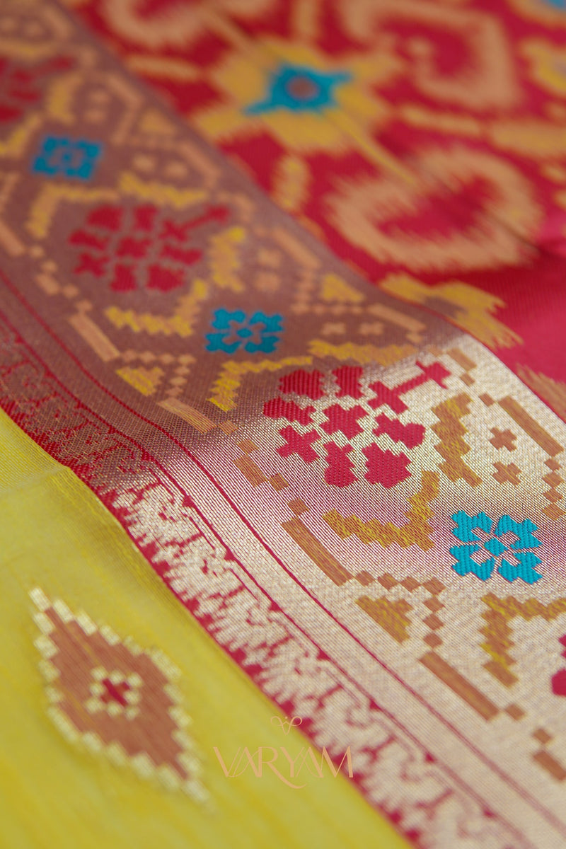 Monalisa Linen Yellow Saree