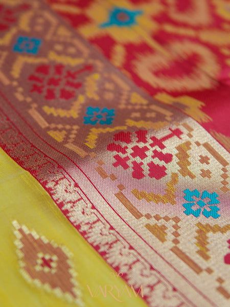 Monalisa Linen Yellow Saree
