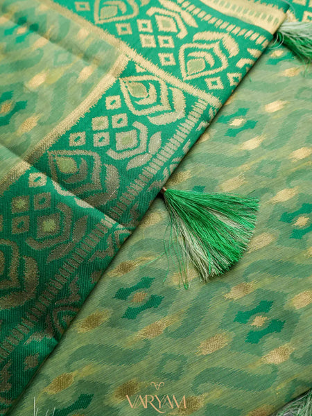 Saanjh Green Cotton Saree