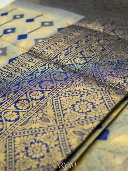 Kashmiri Handloom Violet Saree