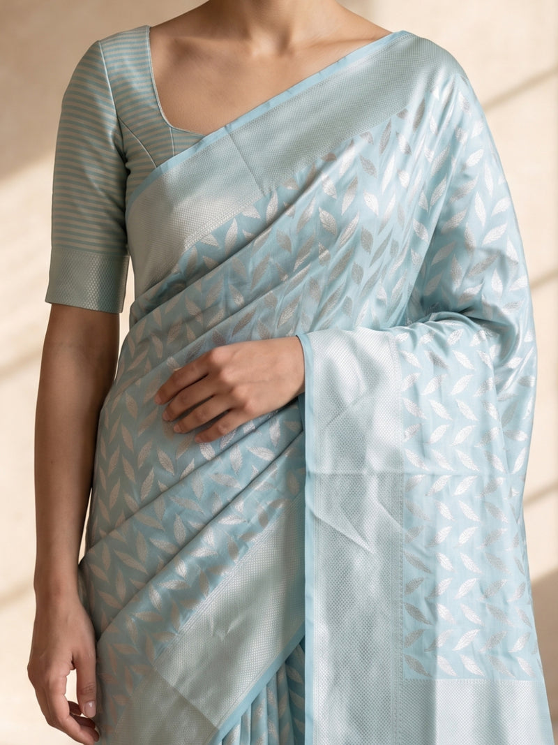 Sanna Cotton Blue Saree