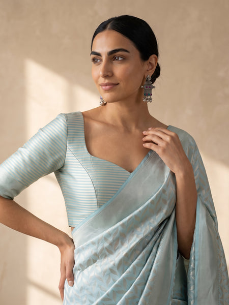 Sanna Cotton Blue Saree