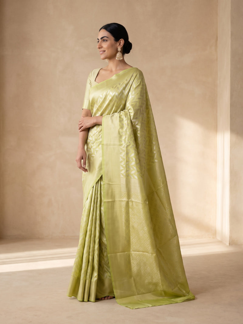 Sanna Cotton Green Saree