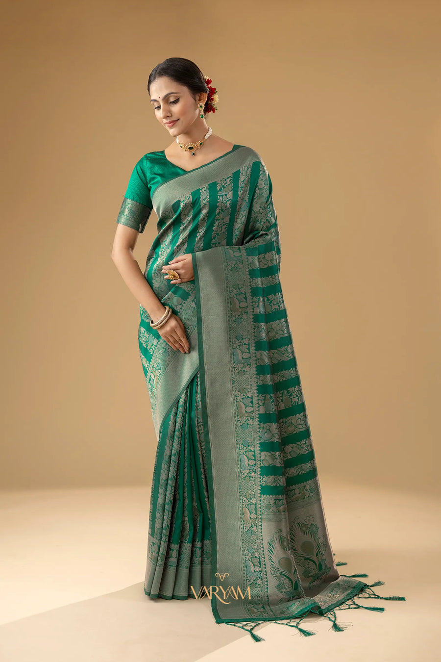 Rekha Silk Green Saree