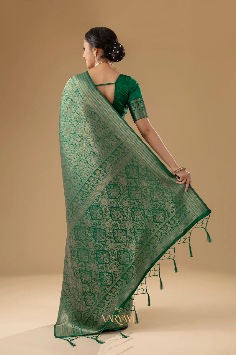 Zariva Silk Green Saree