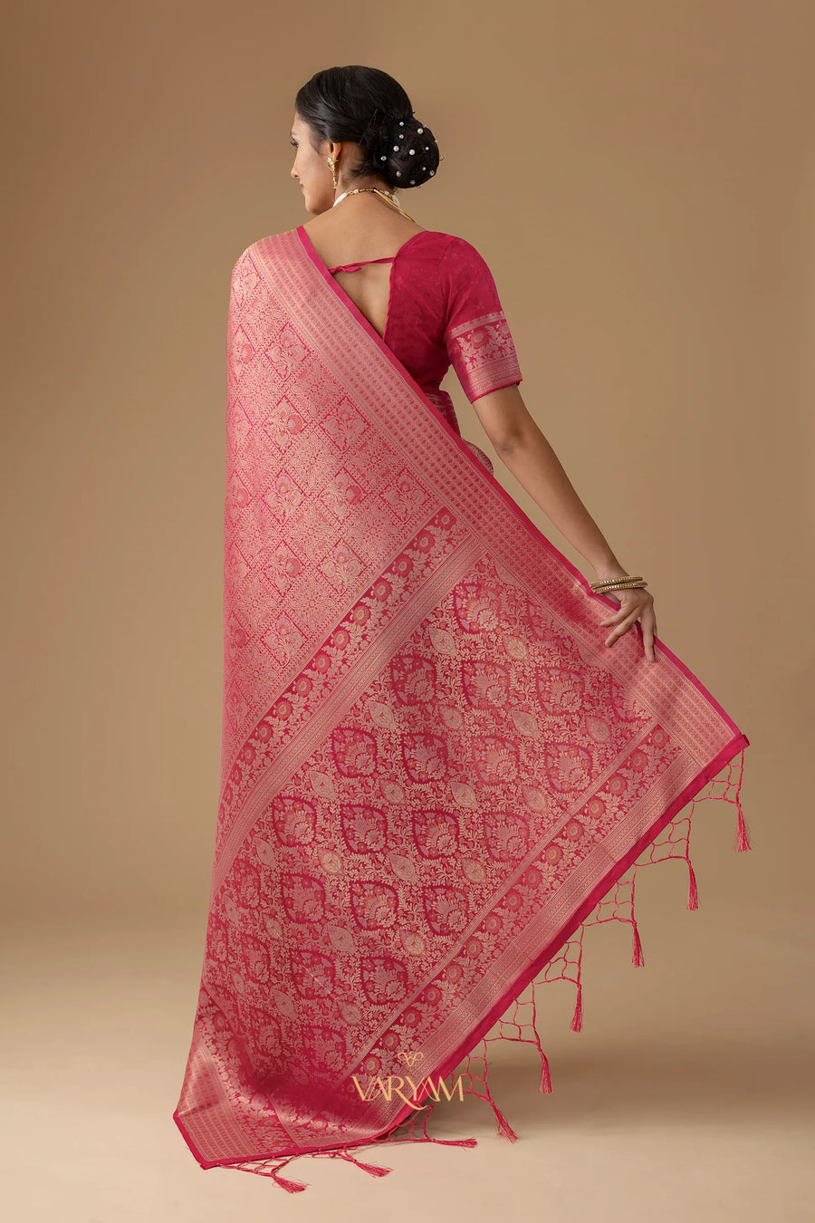 Zariva Silk Pink Saree