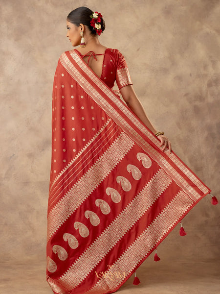Zari Tilak Orange Saree