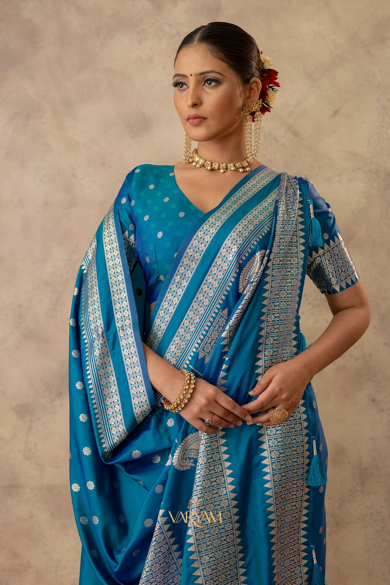 Zari Tilak Blue Saree