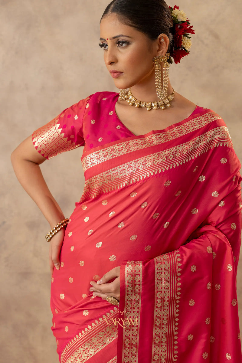 Zari Tilak Red Saree