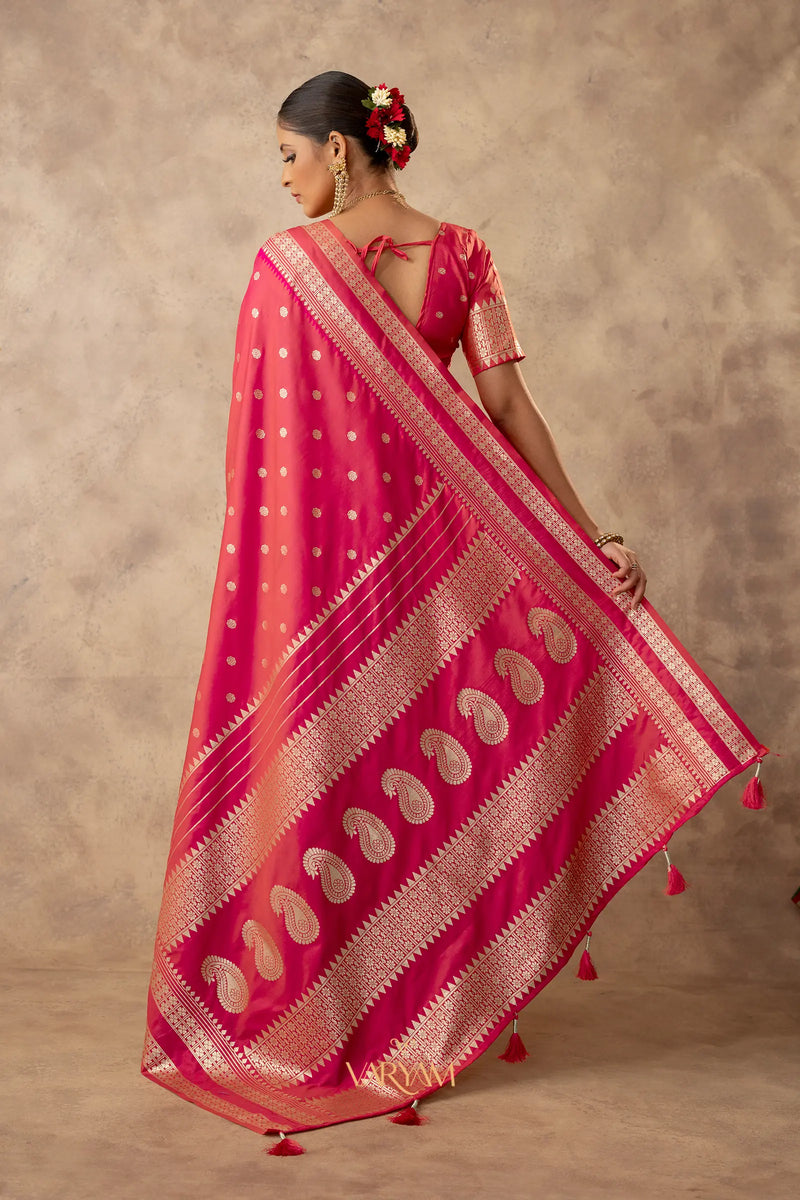 Zari Tilak Pink Saree