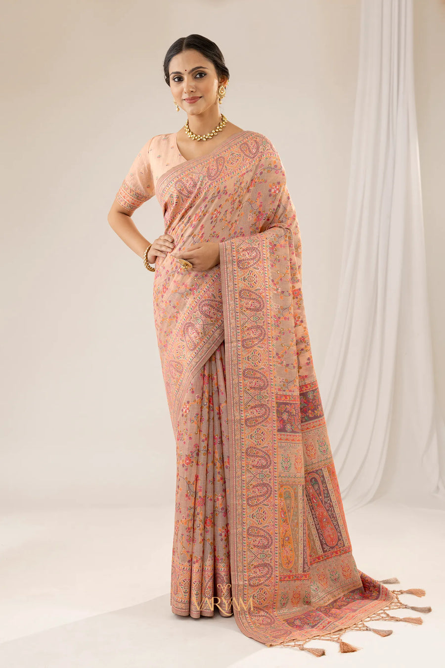 Kashmiria Cotton Peach Saree