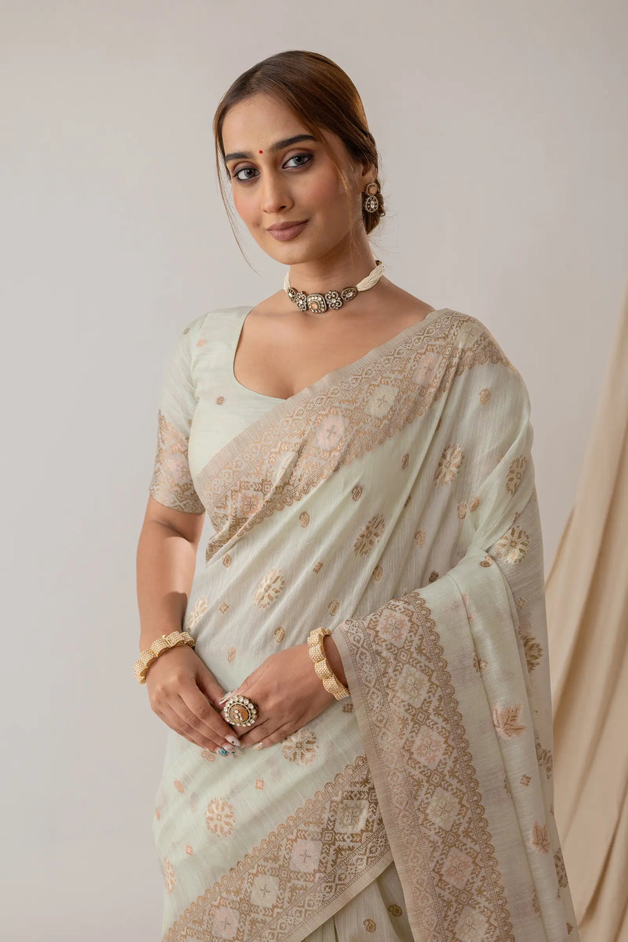 Vasudha Pastel Green Saree
