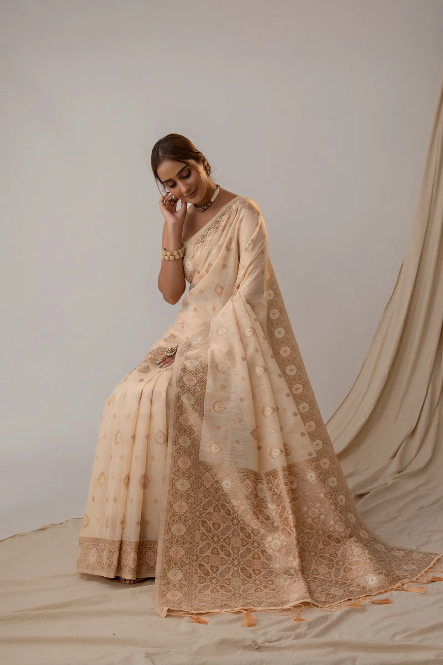 Chhaya Pastel Peach Saree