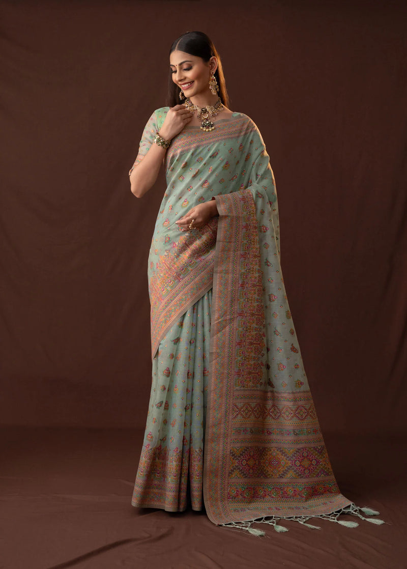 Neer Pista Green Saree