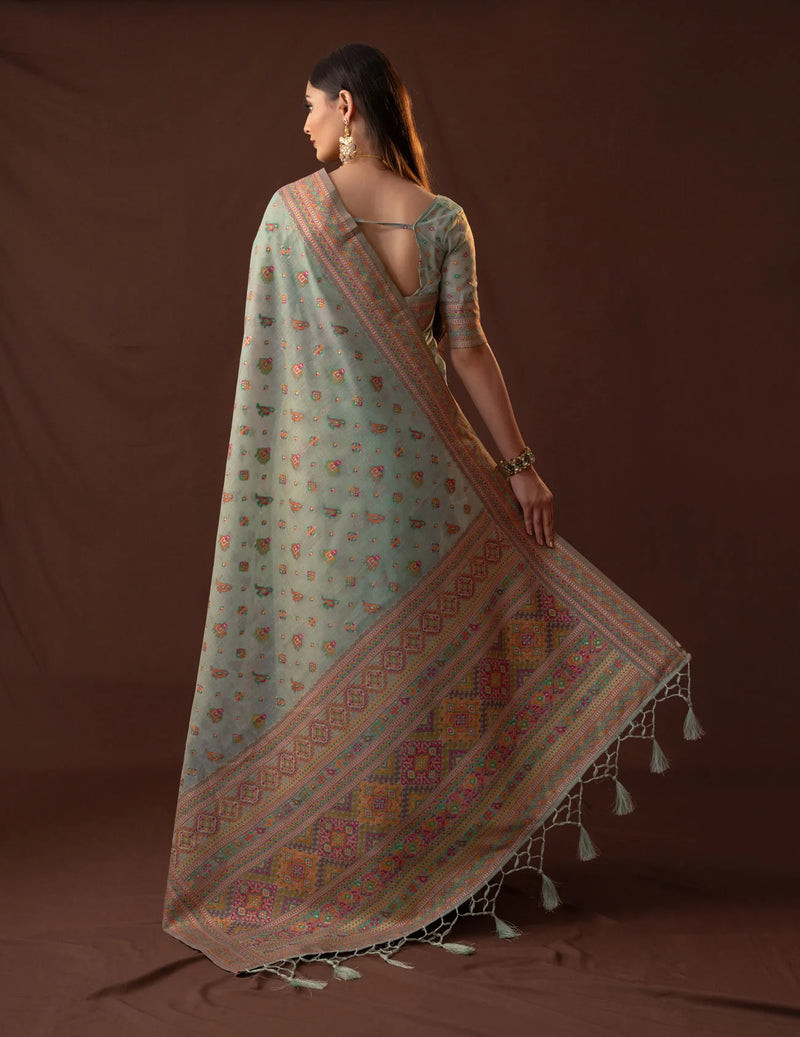 Neer Pista Green Saree