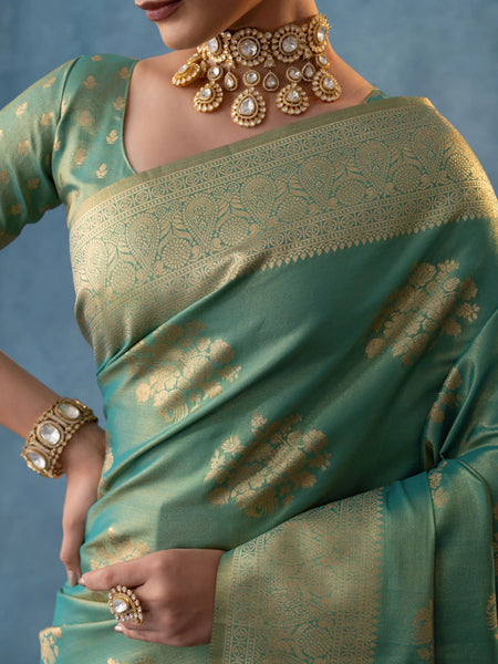 Izhai Silk Blue Saree