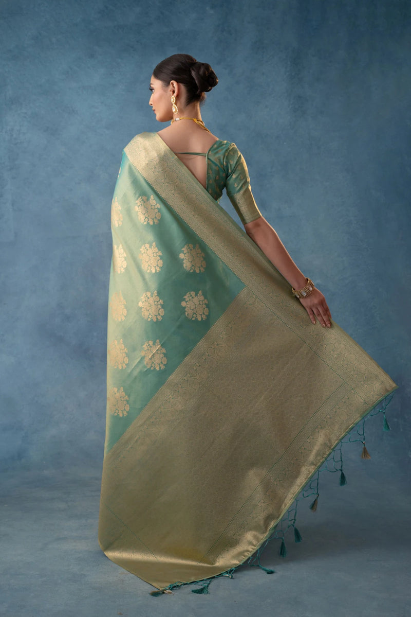 Izhai Silk Blue Saree
