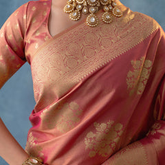 Izhai Silk Red Saree