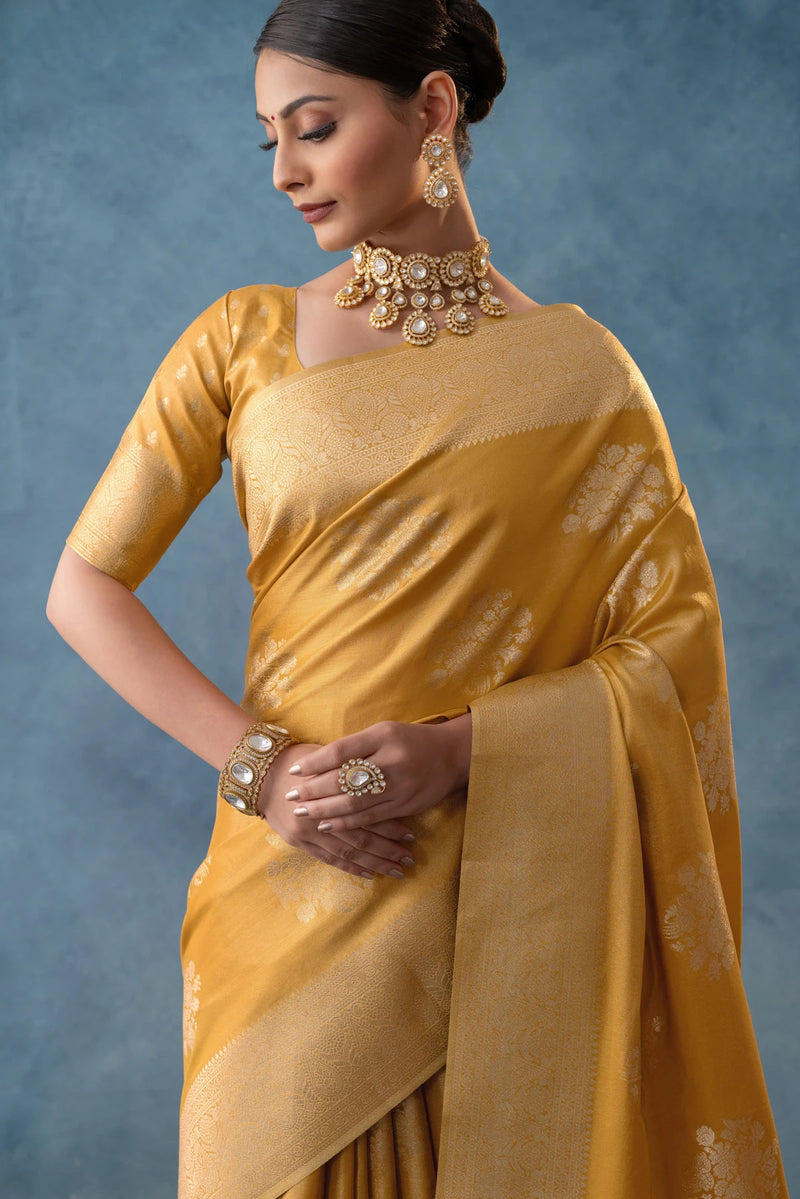 Izhai Silk Yellow Saree