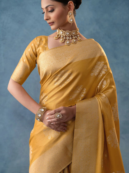 Izhai Silk Yellow Saree