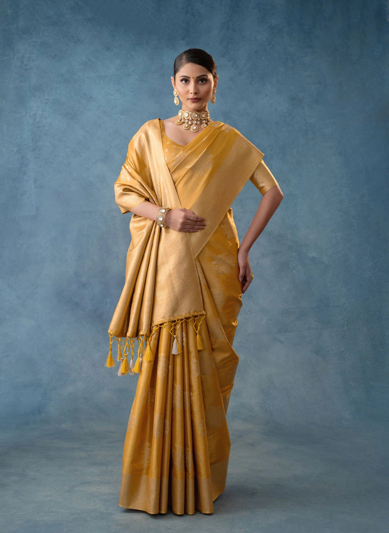 Izhai Silk Yellow Saree
