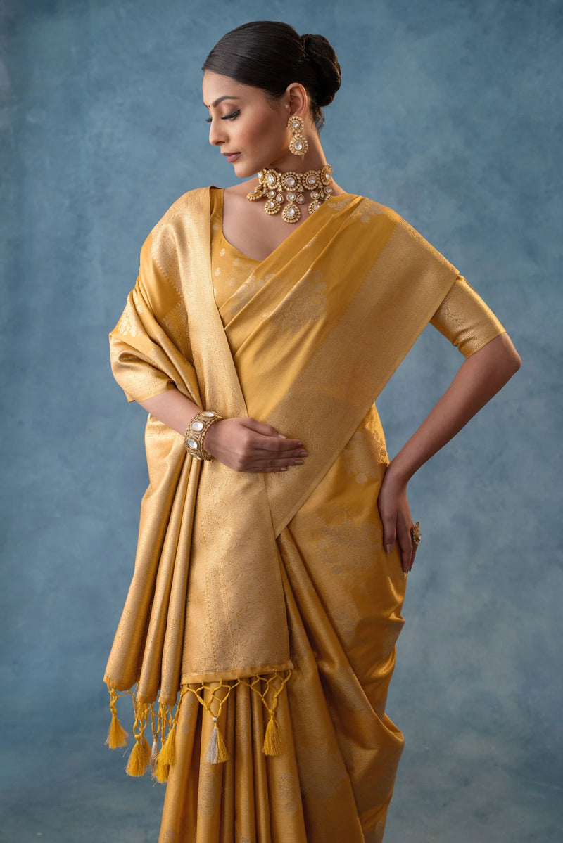 Izhai Silk Yellow Saree