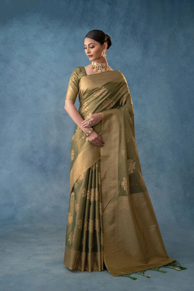 Izhai Silk Green Saree