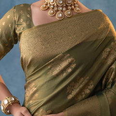 Izhai Silk Green Saree