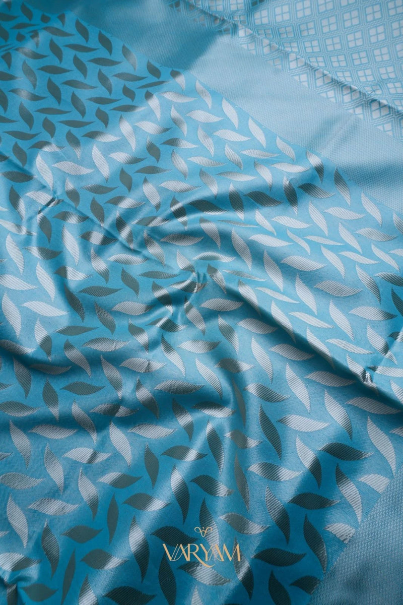 Sanna Cotton Blue Saree
