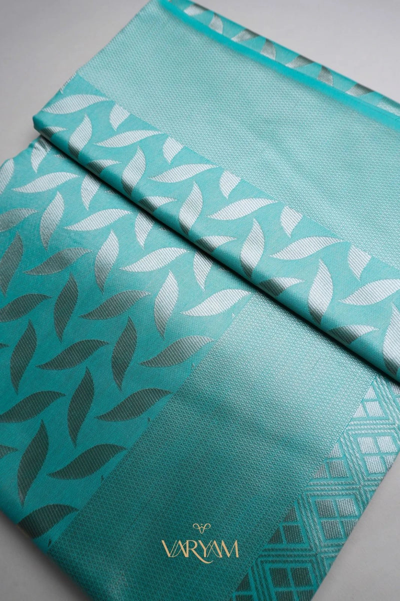 Sanna Cotton Rama Saree