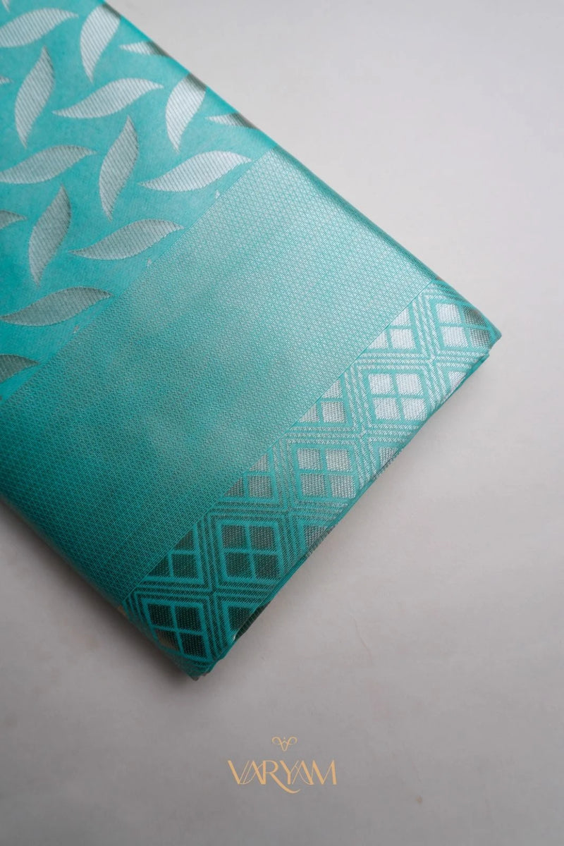 Sanna Cotton Rama Saree