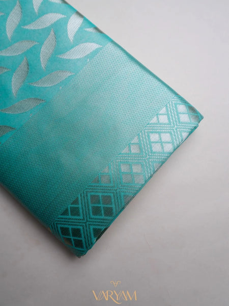 Sanna Cotton Rama Saree