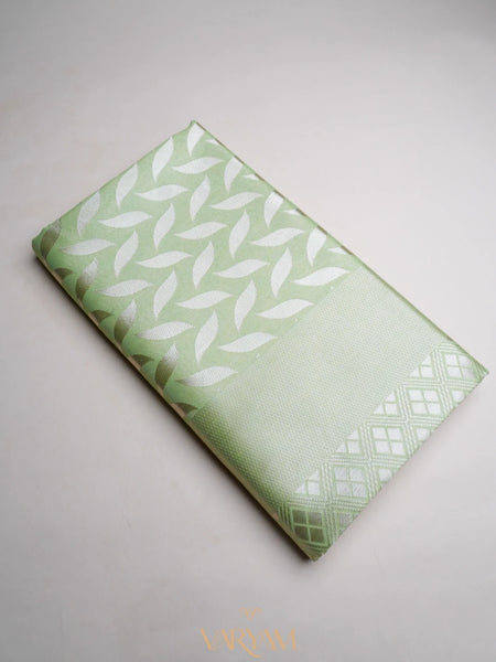 Sanna Cotton Green Saree