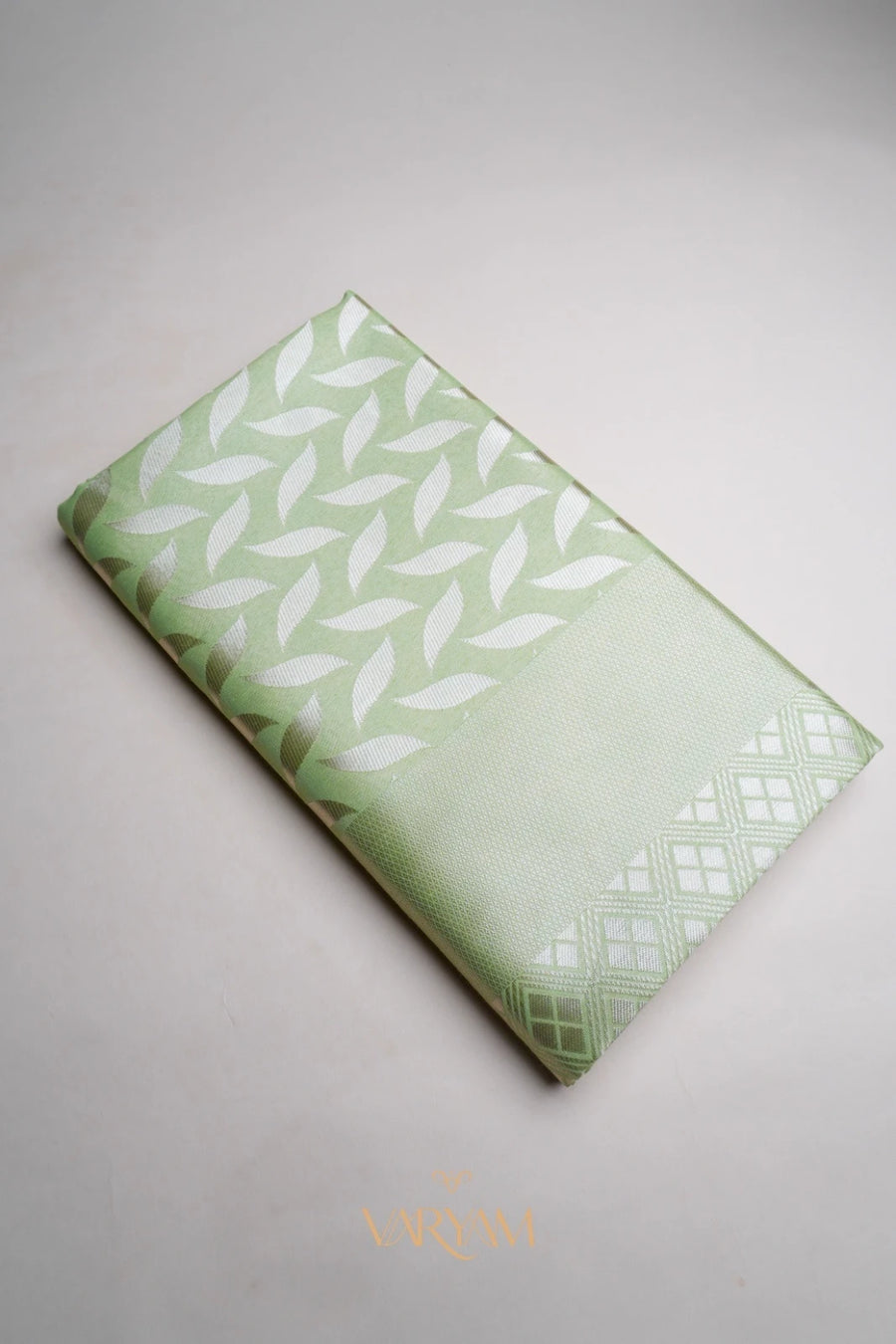 Sanna Cotton Green Saree