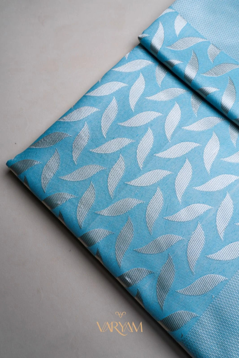 Sanna Cotton Blue Saree
