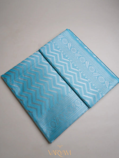 Leeche Cotton Blue Saree